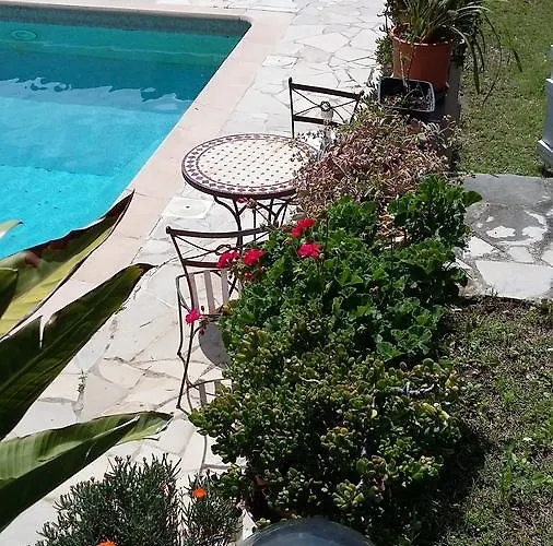 别墅 Bruyere 昂蒂布